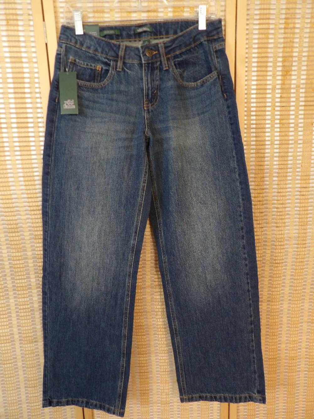 NWT Women's Wild Fable Size 4 Low-Rise Straight Leg Blue Denim Jeans
